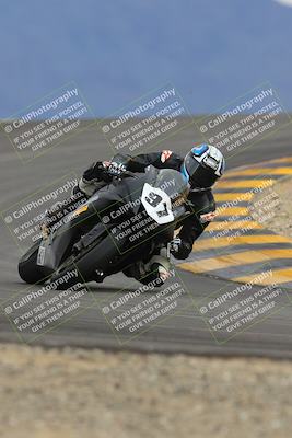 media/Jan-14-2023-SoCal Trackdays (Sat) [[497694156f]]/Turn 12 (120pm)/